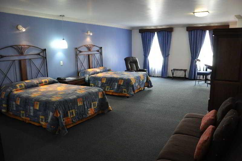 Hotel Ciros Pachuca Extérieur photo