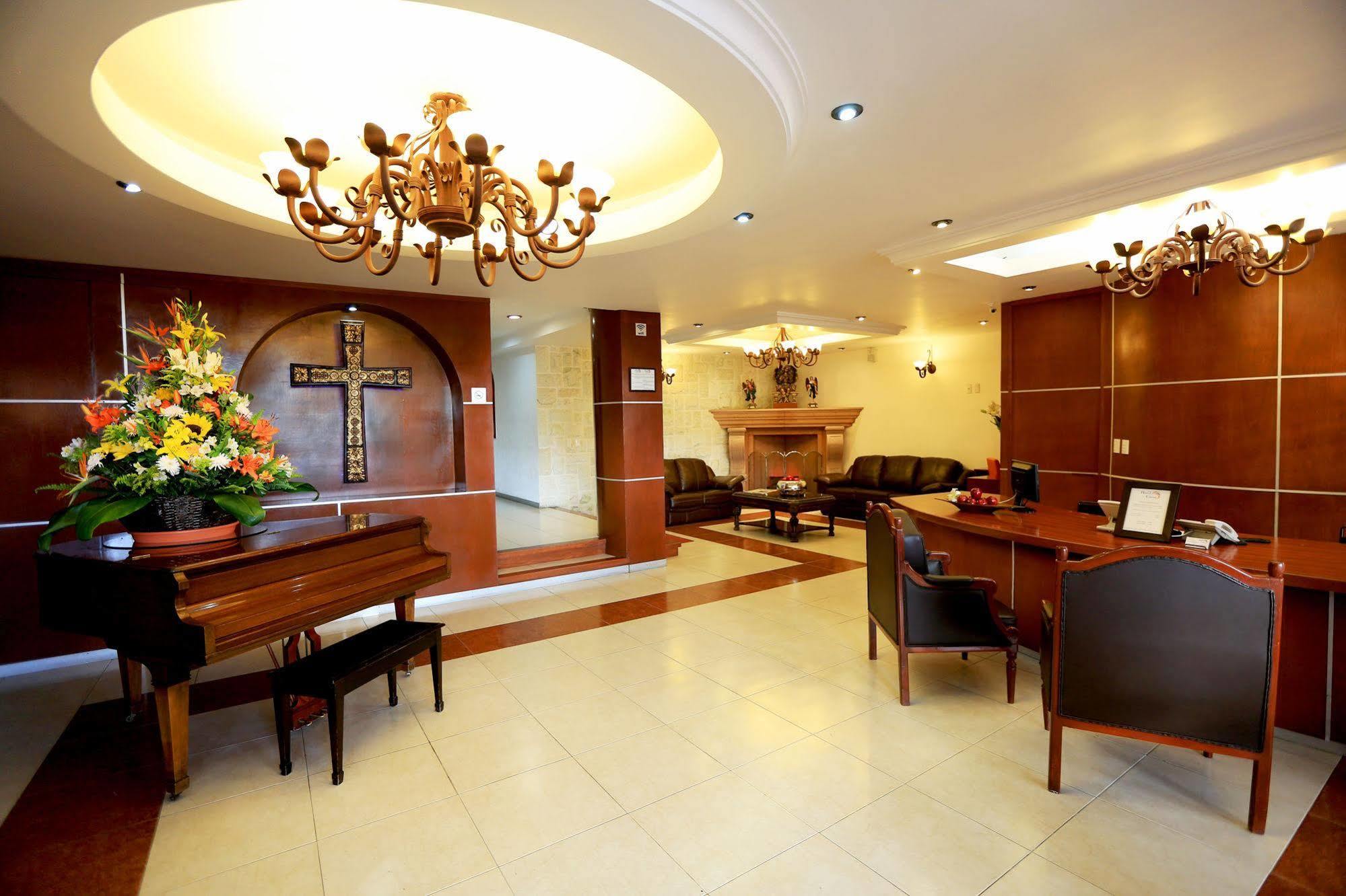 Hotel Ciros Pachuca Extérieur photo